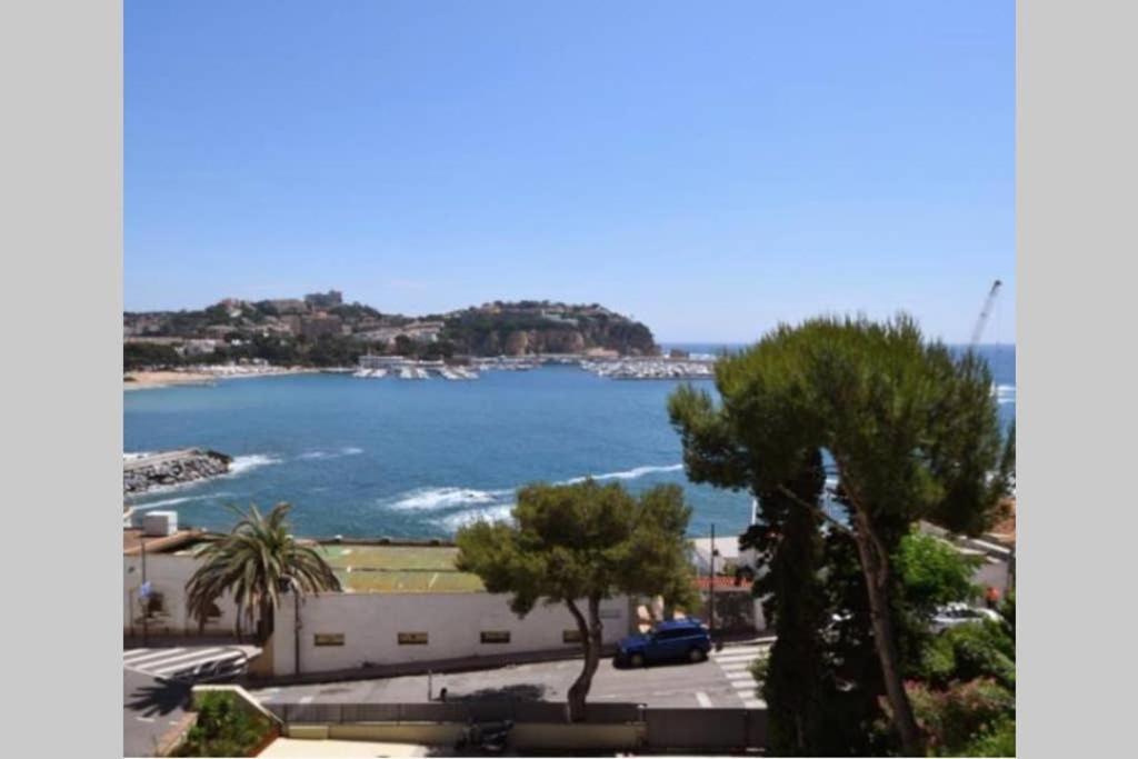 Magnífic apartament a primera línia de mar Sant Feliu de Guixols Exterior foto