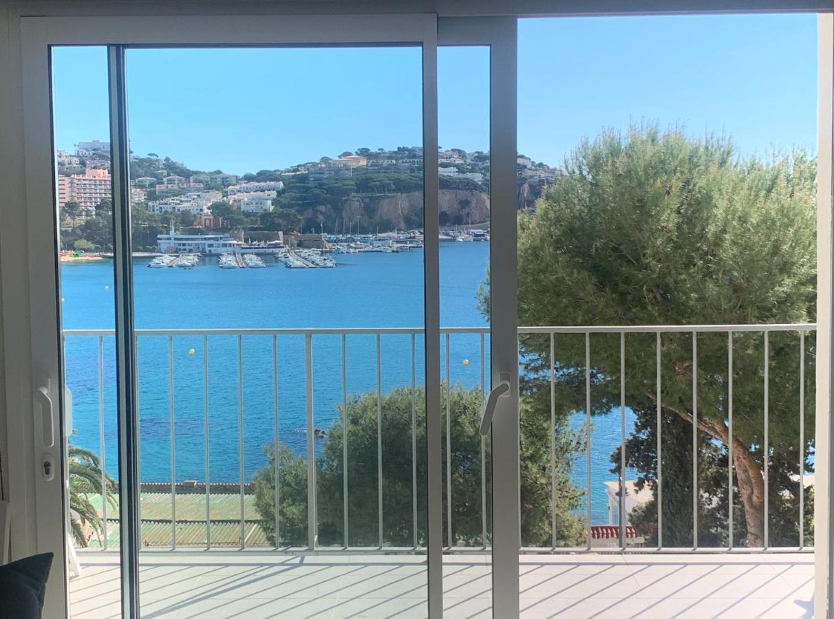 Magnífic apartament a primera línia de mar Sant Feliu de Guixols Exterior foto